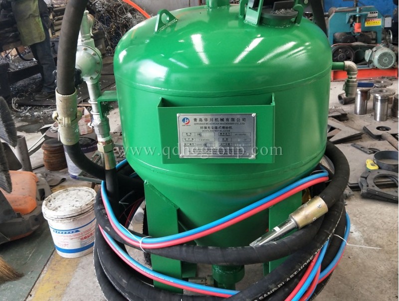 移動(dòng)無塵噴砂機(jī)HC500型